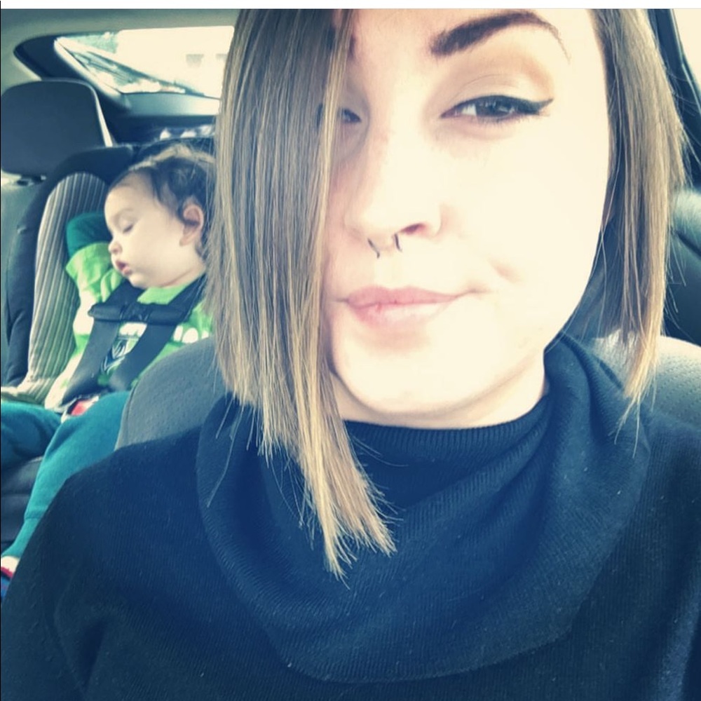 Meet your Posher, Scarlett